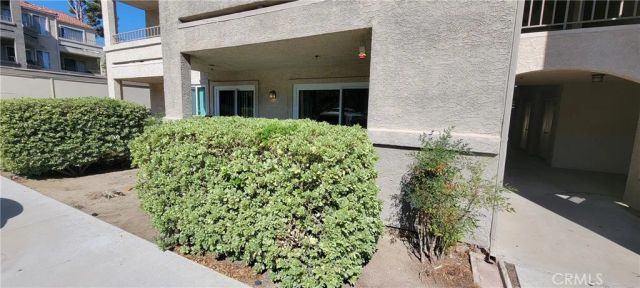 1020 La Terraza 104, Corona, CA 92879