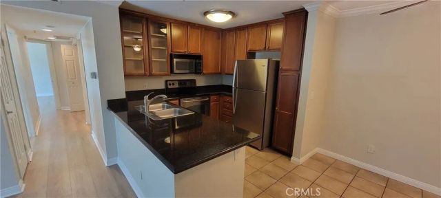 1020 La Terraza 104, Corona, CA 92879