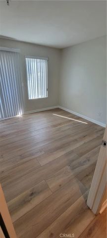 1020 La Terraza 104, Corona, CA 92879