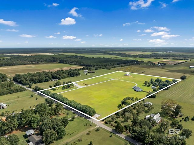 29486 GARDNER Road B, Elberta, AL 36530