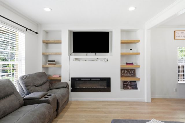 1901 N 7th Street, Waco, TX 76708