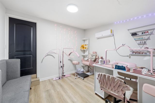 1901 N 7th Street, Waco, TX 76708