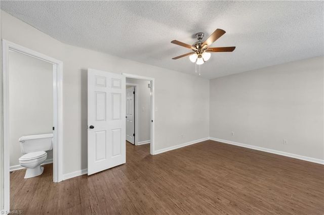 118 Hidden Hills Drive, Thomasville, NC 27360
