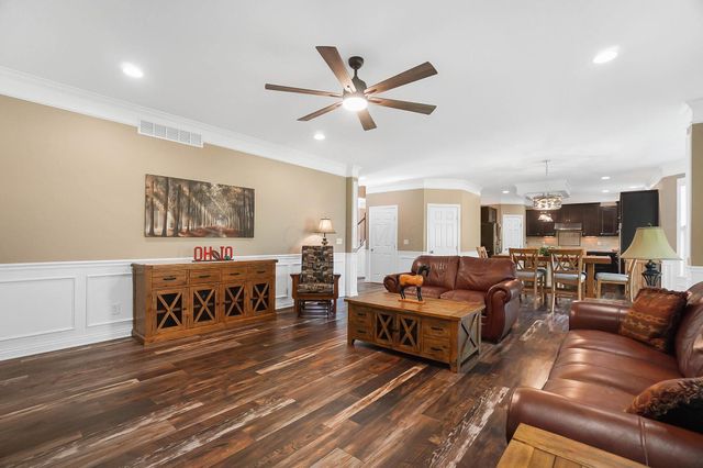 8393 Coldwater Drive, Powell, OH 43065