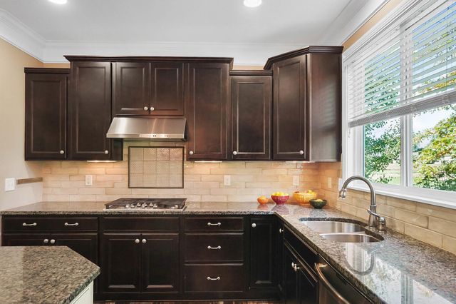 8393 Coldwater Drive, Powell, OH 43065