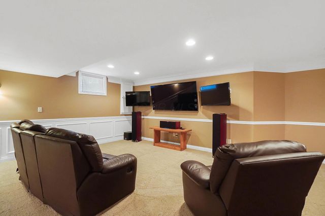 8393 Coldwater Drive, Powell, OH 43065