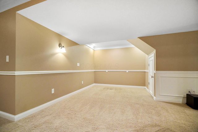 8393 Coldwater Drive, Powell, OH 43065