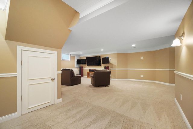 8393 Coldwater Drive, Powell, OH 43065