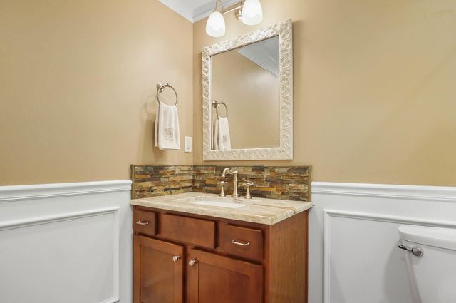 8393 Coldwater Drive, Powell, OH 43065