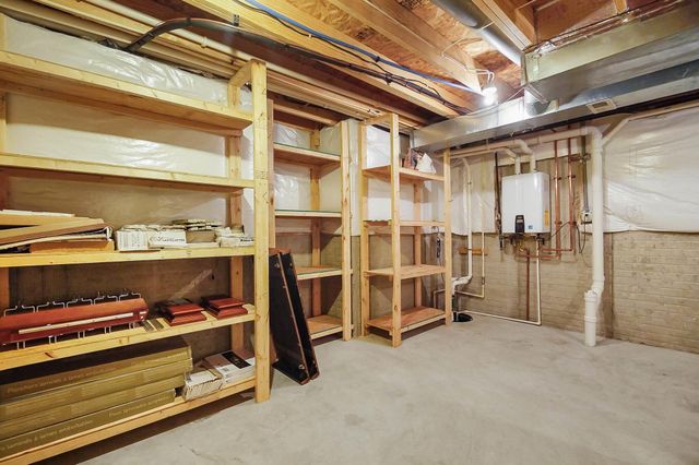 8393 Coldwater Drive, Powell, OH 43065