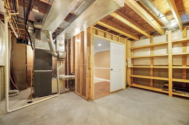 8393 Coldwater Drive, Powell, OH 43065