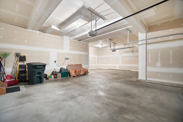 8393 Coldwater Drive, Powell, OH 43065