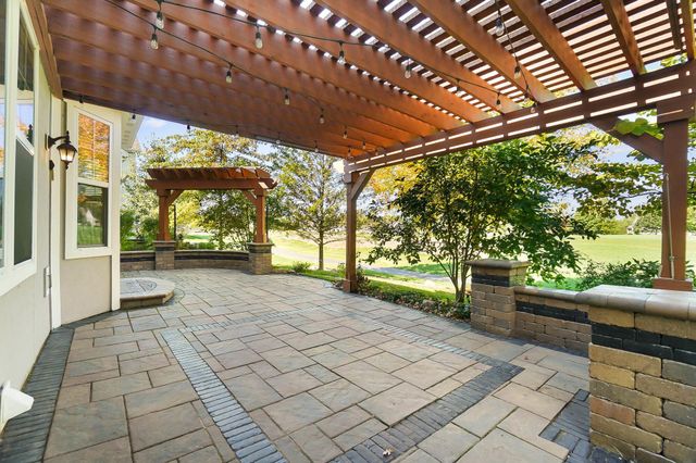 8393 Coldwater Drive, Powell, OH 43065