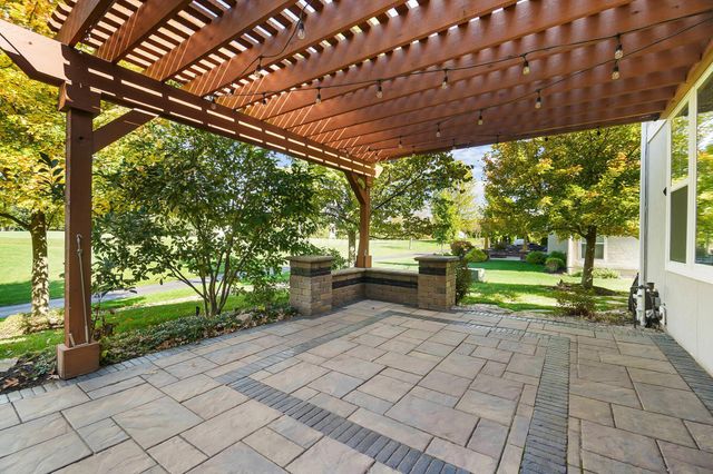 8393 Coldwater Drive, Powell, OH 43065