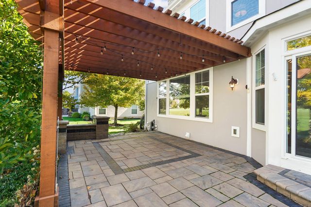 8393 Coldwater Drive, Powell, OH 43065