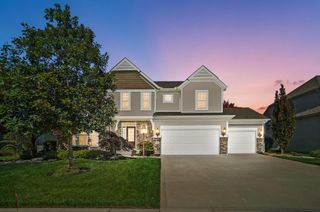 8393 Coldwater Drive, Powell, OH 43065