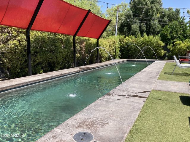 5002 N 38TH Place, Phoenix, AZ 85018