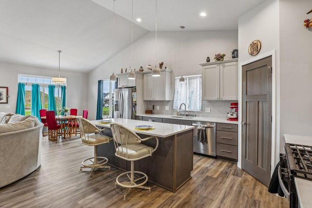 1354 Pine Street, Sun Prairie, WI 53590