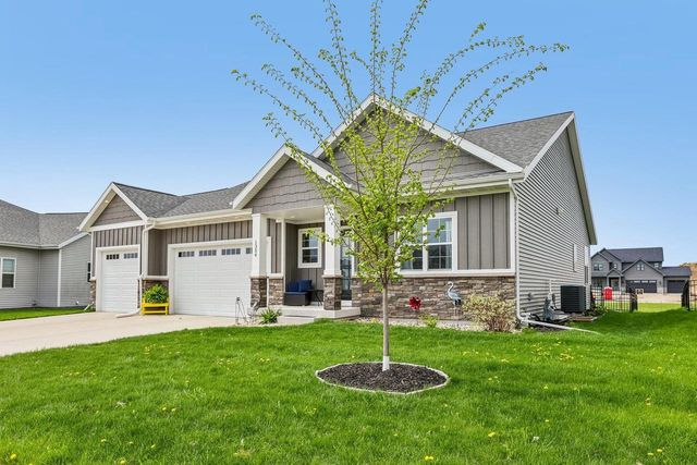 1354 Pine Street, Sun Prairie, WI 53590