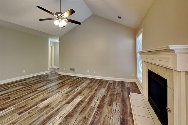 3564 Saddlebrook Drive, Loganville, GA 30052