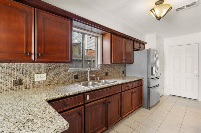 3826 Quitman Drive, Pasadena, TX 77505