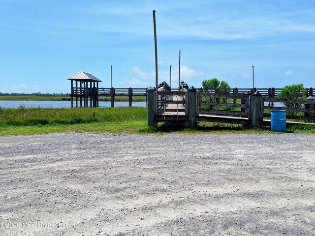 Pleasure Street, Bay Saint Louis, MS 39520