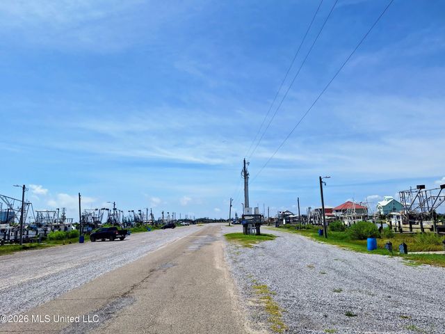 Pleasure Street, Bay Saint Louis, MS 39520