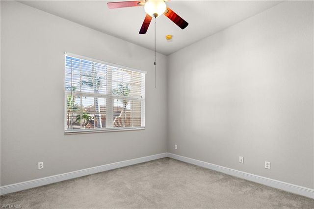 5717 Mango CIR 5717, Naples, FL 34110