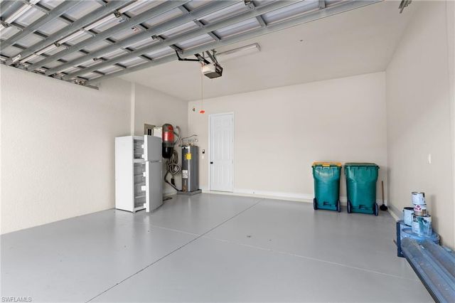 5717 Mango CIR 5717, Naples, FL 34110