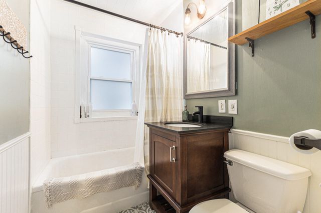 705 George Street, Valparaiso, IN 46385