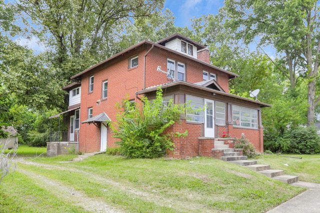 2365 N Stelzer Road, Columbus, OH 43219