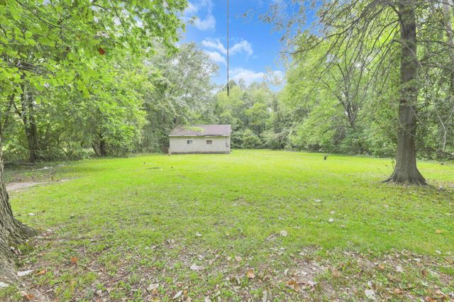 2365 N Stelzer Road, Columbus, OH 43219