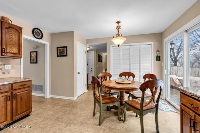 35 Brook Street, Farmingdale, NJ 07727