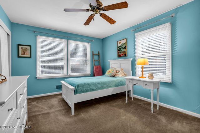 35 Brook Street, Farmingdale, NJ 07727