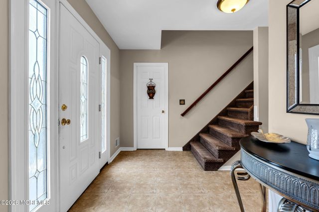 35 Brook Street, Farmingdale, NJ 07727