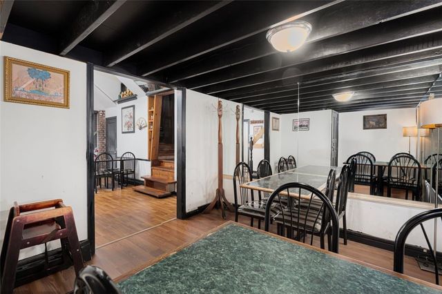 95 Warren Avenue, East Providence, RI 02914