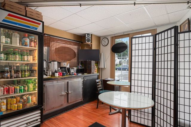 95 Warren Avenue, East Providence, RI 02914