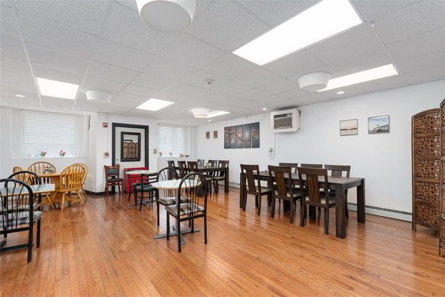 95 Warren Avenue, East Providence, RI 02914