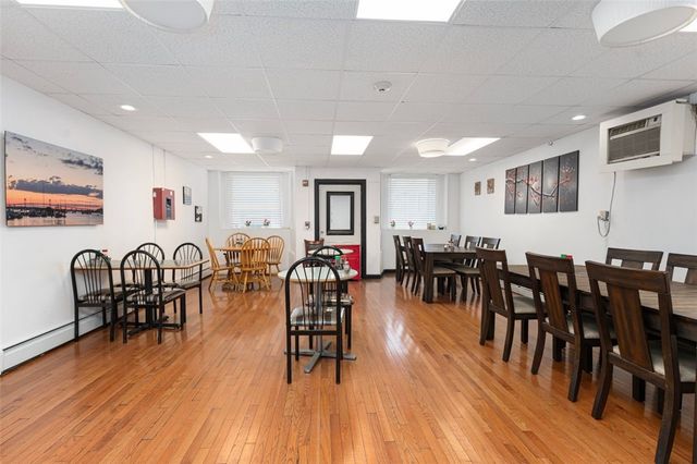 95 Warren Avenue, East Providence, RI 02914