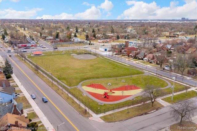 5281 Alter Road, Detroit, MI 48224