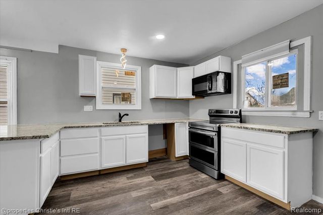 5281 Alter Road, Detroit, MI 48224