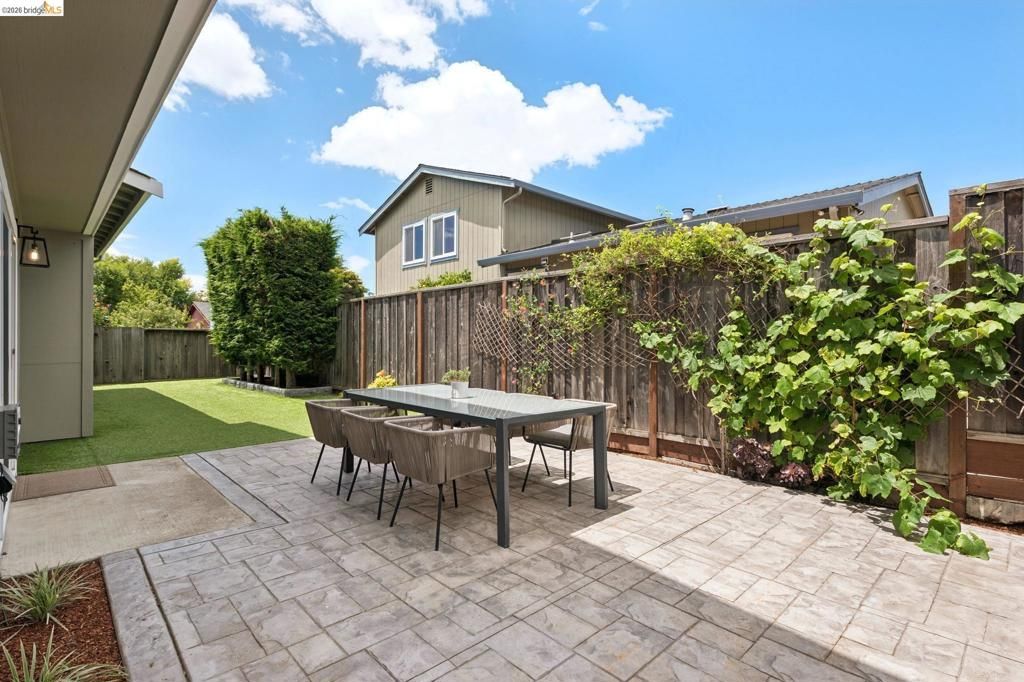 Image 40 of property listing at 6819 Blake St, El Cerrito, CA 94530