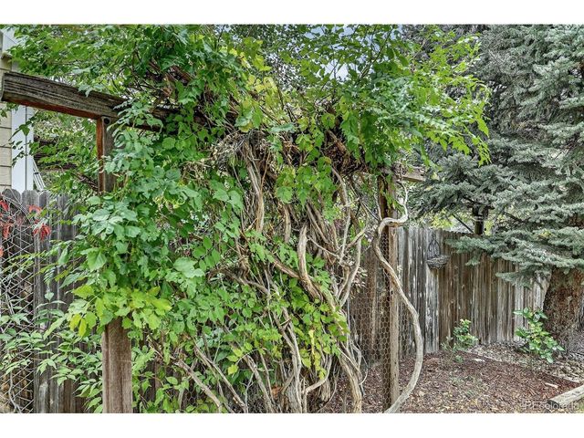 408 Fillmore Ct, Louisville, CO 80027