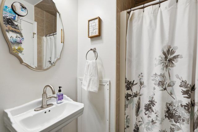 10228 W 151ST Street, Orland Park, IL 60462