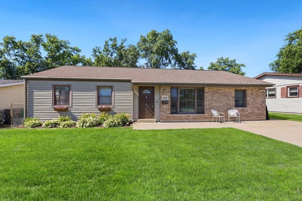 10228 W 151ST Street, Orland Park, IL 60462