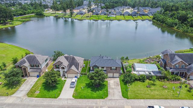 12009 La Salle River Road, Conroe, TX 77304
