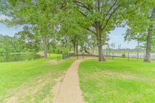 12009 La Salle River Road, Conroe, TX 77304