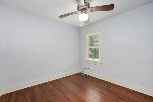 2119 West Farm Road 98, Springfield, MO 65803