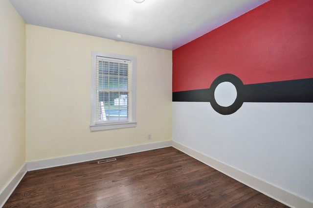 2119 West Farm Road 98, Springfield, MO 65803