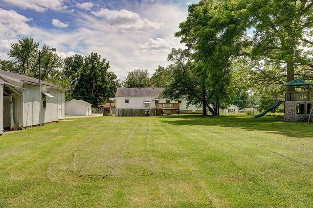2119 West Farm Road 98, Springfield, MO 65803